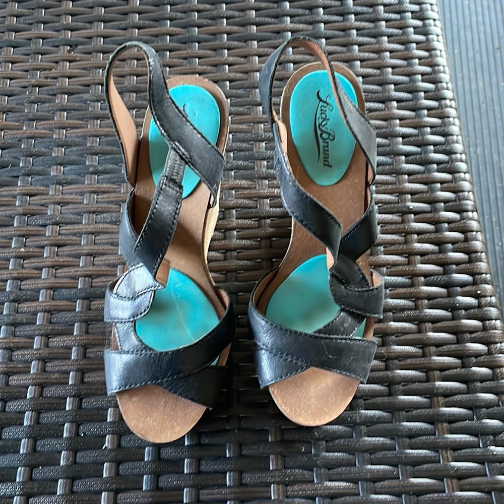 Lucky Brand Sandals